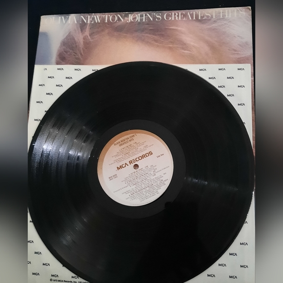 Olivia Newton-John's Greatest Hits, Vinyl LP, 1977 - Picture 2 of 9